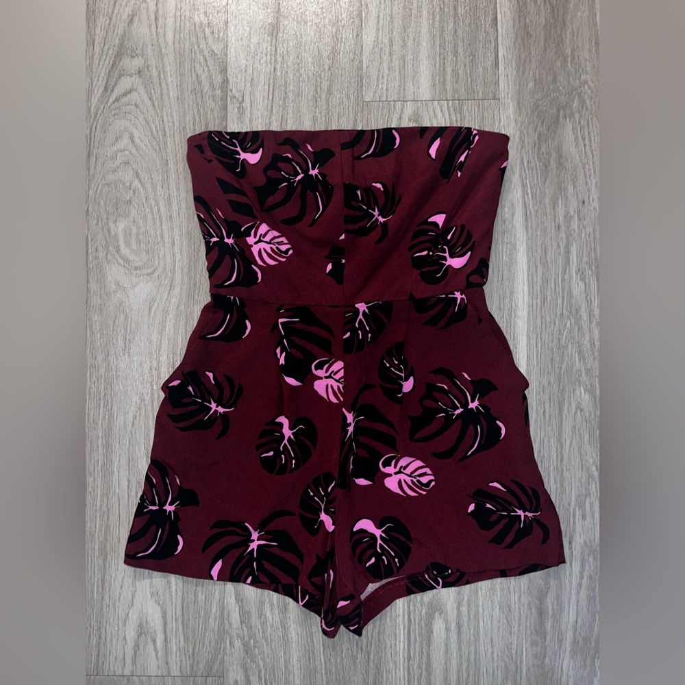 Topshop Monstera Leaf Burgundy Strapless Romper Size 8 NWOT